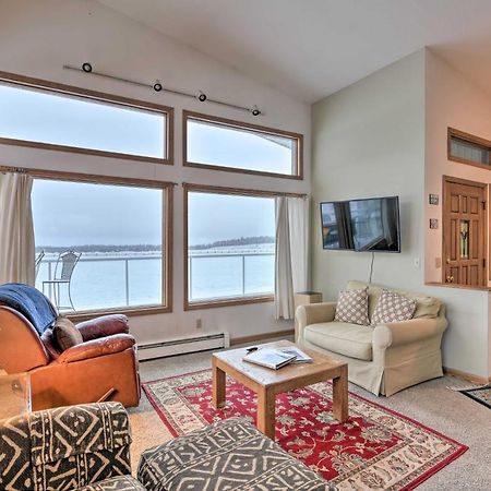 Spacious Family Home With Deck And Million-Dollar View Άνκορατζ Εξωτερικό φωτογραφία