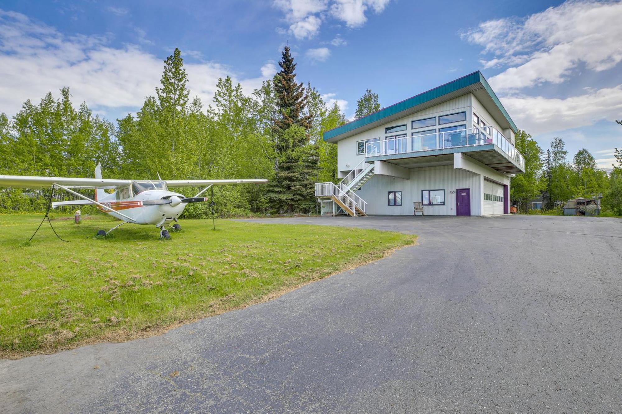 Spacious Family Home With Deck And Million-Dollar View Άνκορατζ Εξωτερικό φωτογραφία